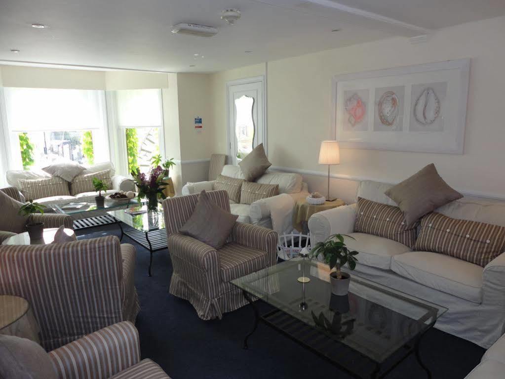 The Seaview Hotel And Restaurant 외부 사진