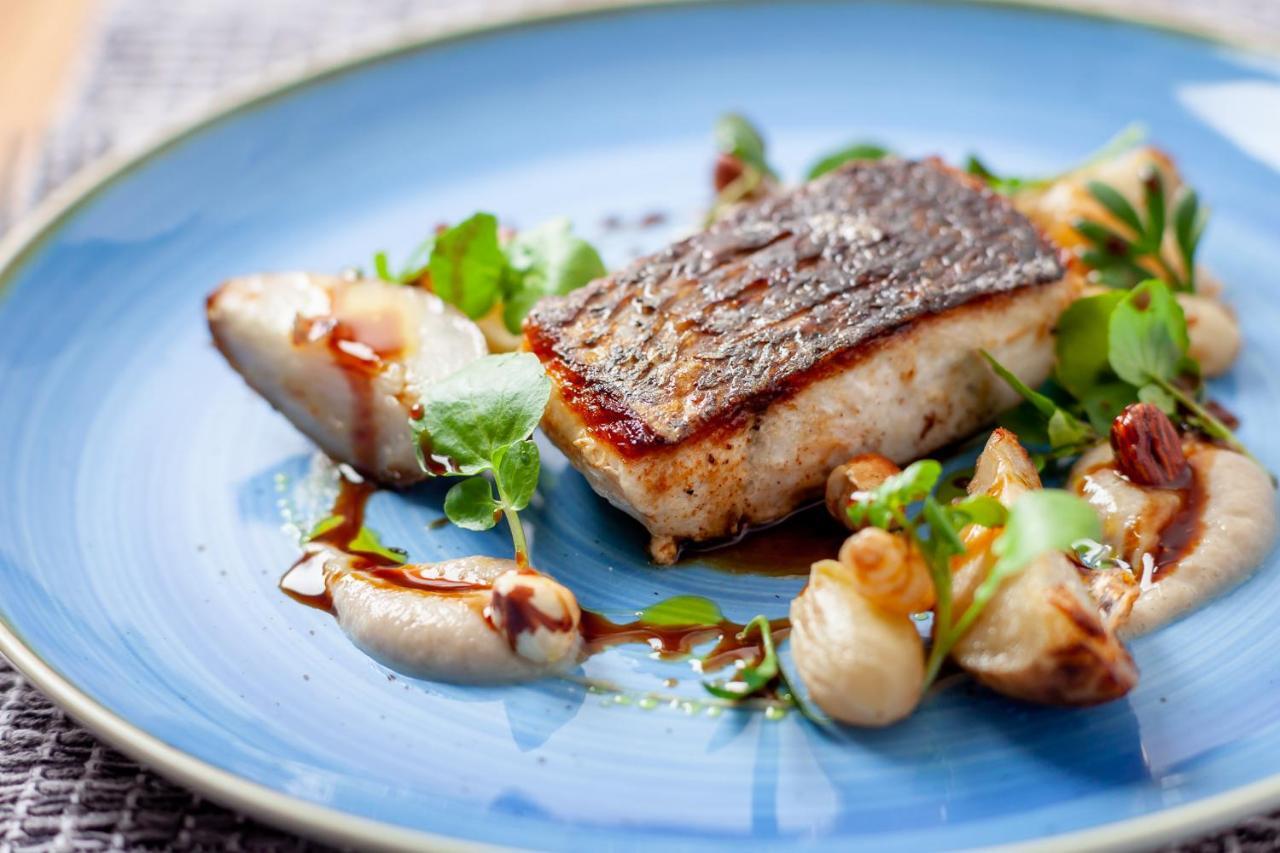 The Seaview Hotel And Restaurant 외부 사진