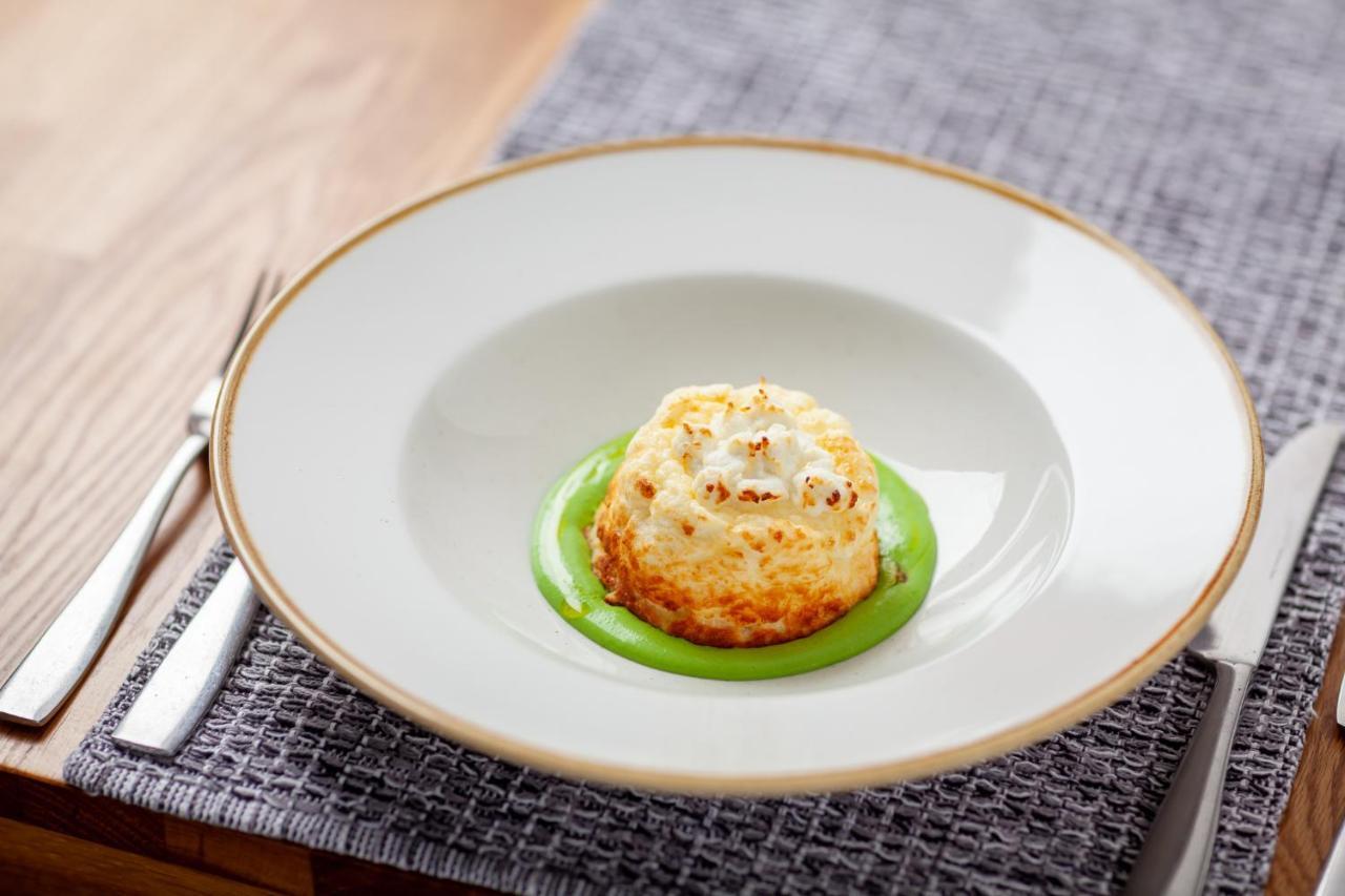 The Seaview Hotel And Restaurant 외부 사진